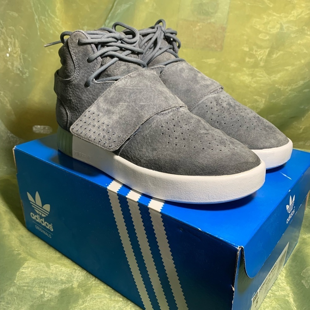 Addidas Deerupt J Sneakers Sz 6